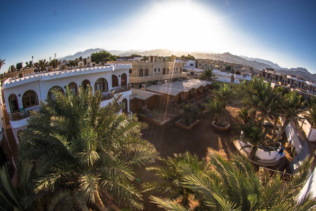 Shams Hotel & Dive Centre Dahab Exteriör bild
