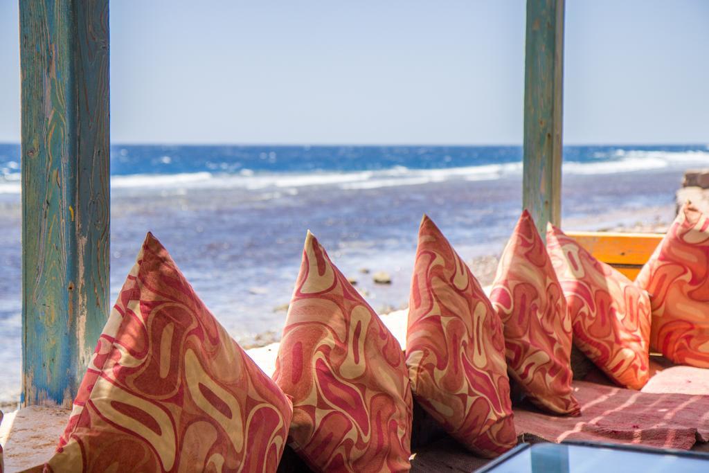 Shams Hotel & Dive Centre Dahab Exteriör bild